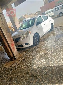 نيسان فيرسا